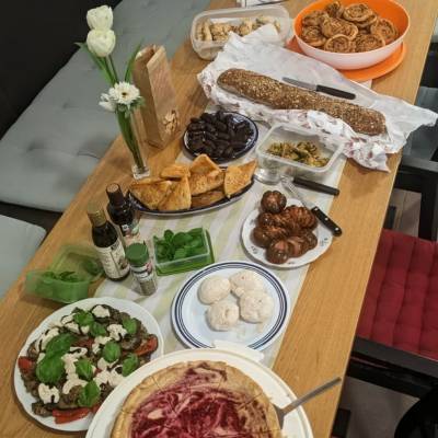 Veganer Mitbringbrunch und Planungstreffen